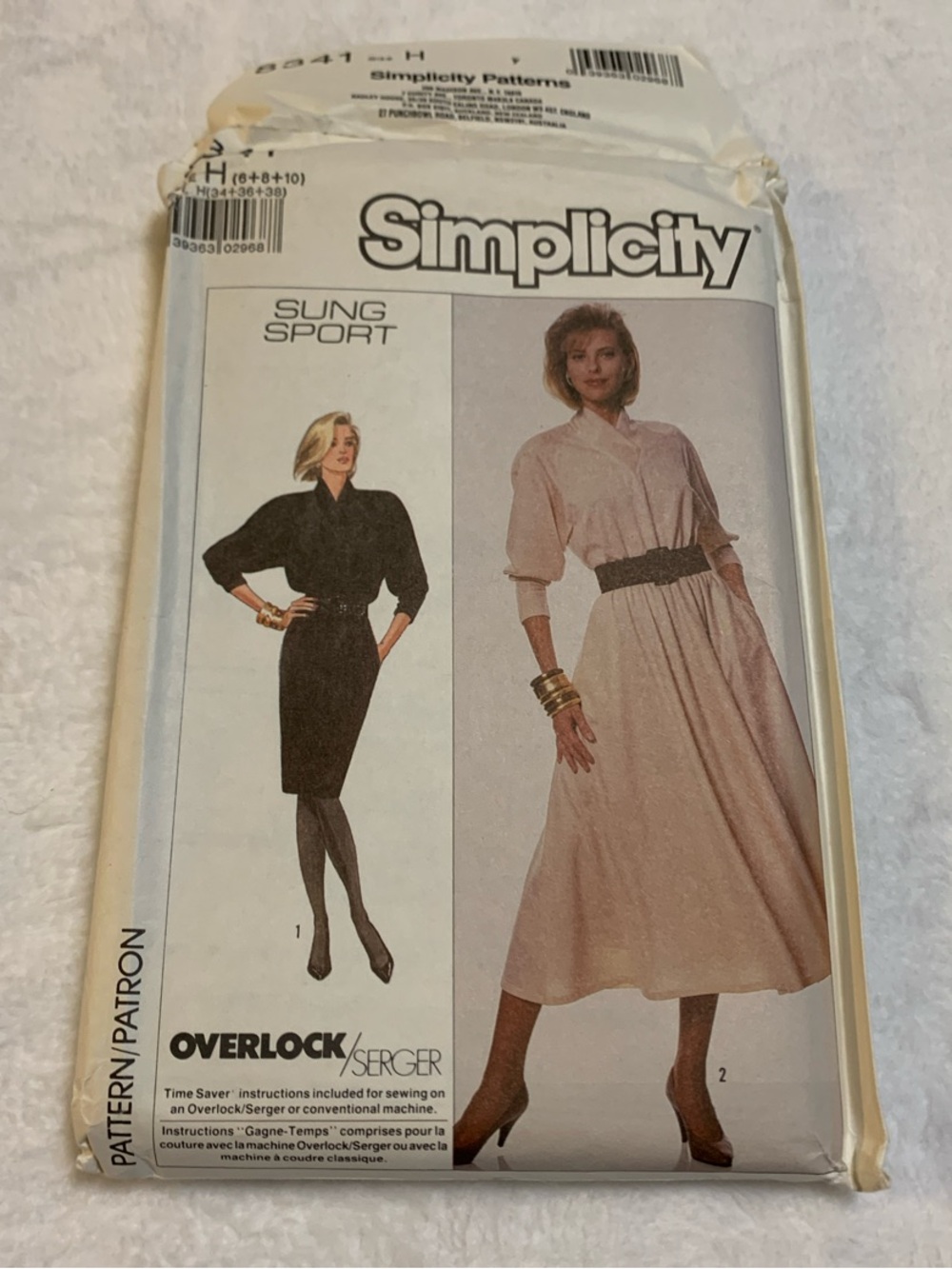 Simplicity 8341 Women's Midi Dress in Blush Pink and Black